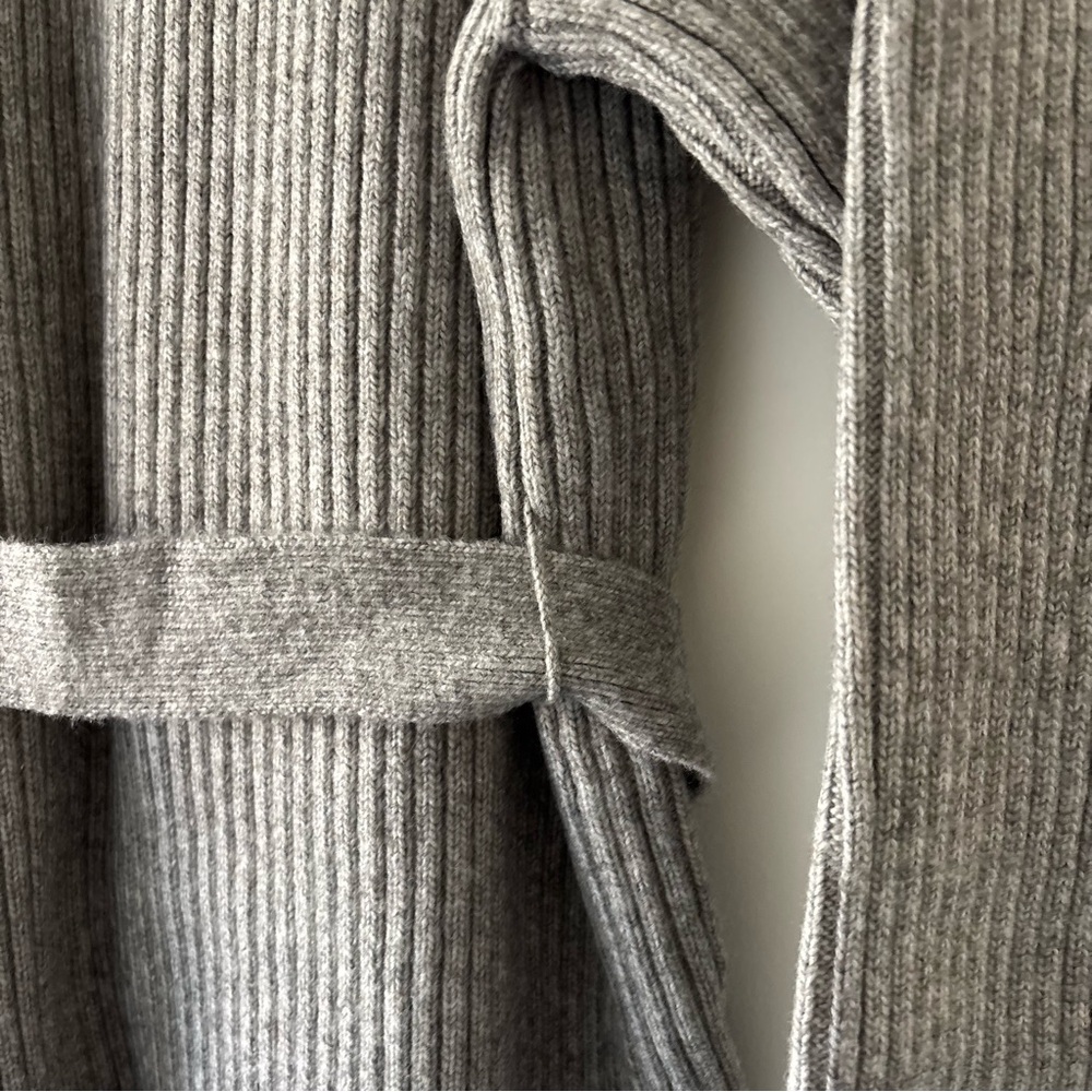 Gray Ribbed Open Knit Cardigan - Picture 5 of 5